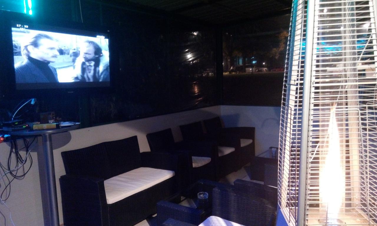 Splav Guest Hause Gusar Hotel Belgrado Buitenkant foto